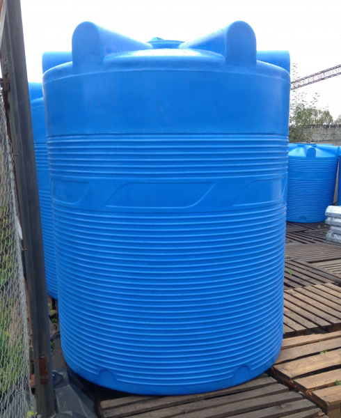 Емкость V 6000 литров (черный)